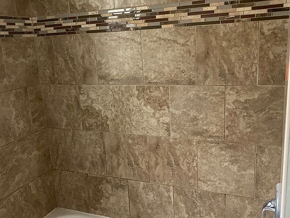 3rd image of 8015 S Saint Lawrence Ave APT 2