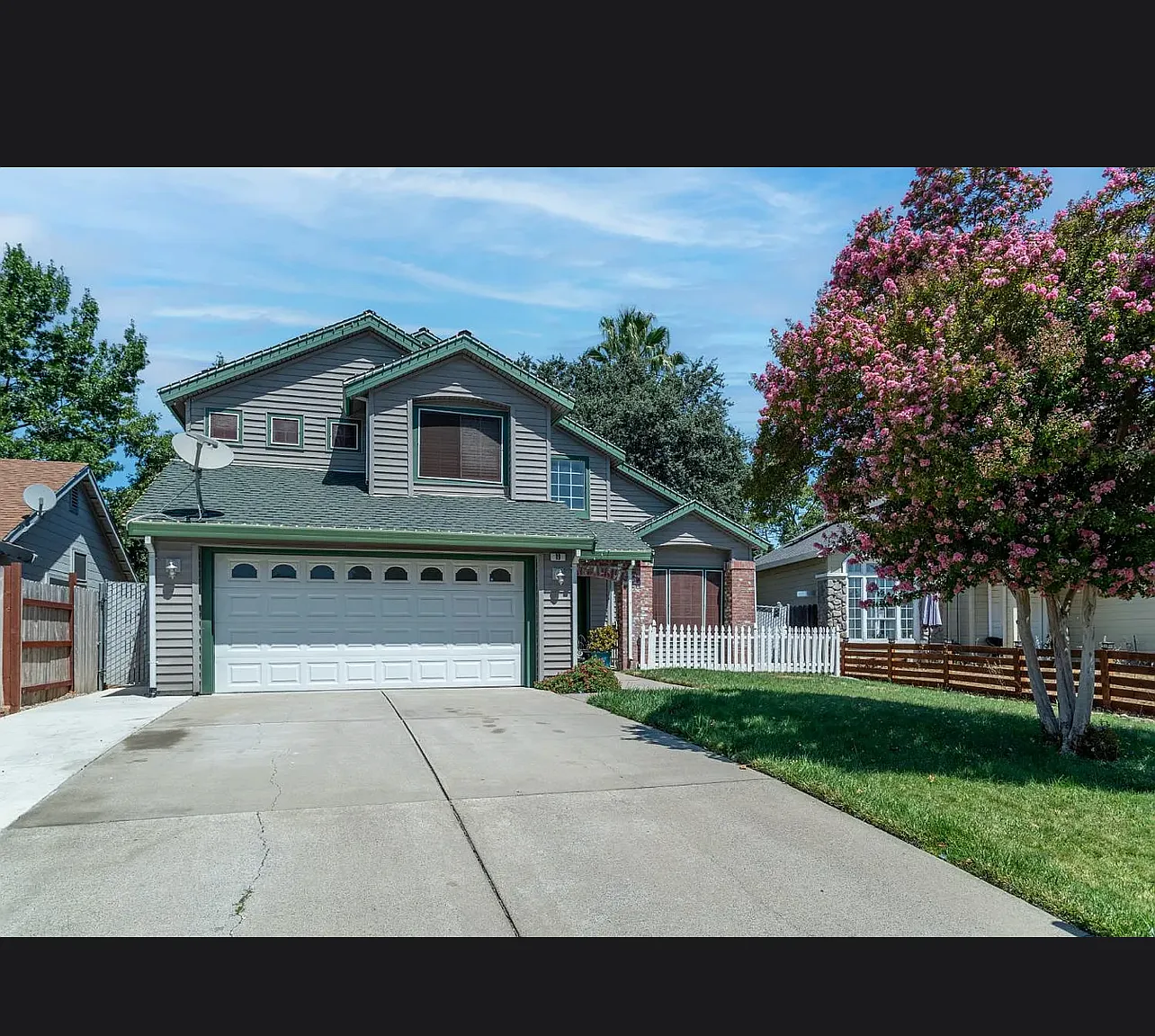 4 bed, 2.5 bath, 1773 sqft, $2,900 — Photo 2