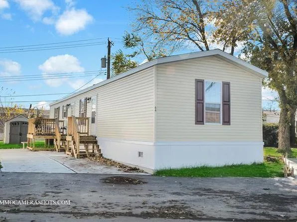 14001 Western Ave Trailer 64, Blue Island, IL 60406