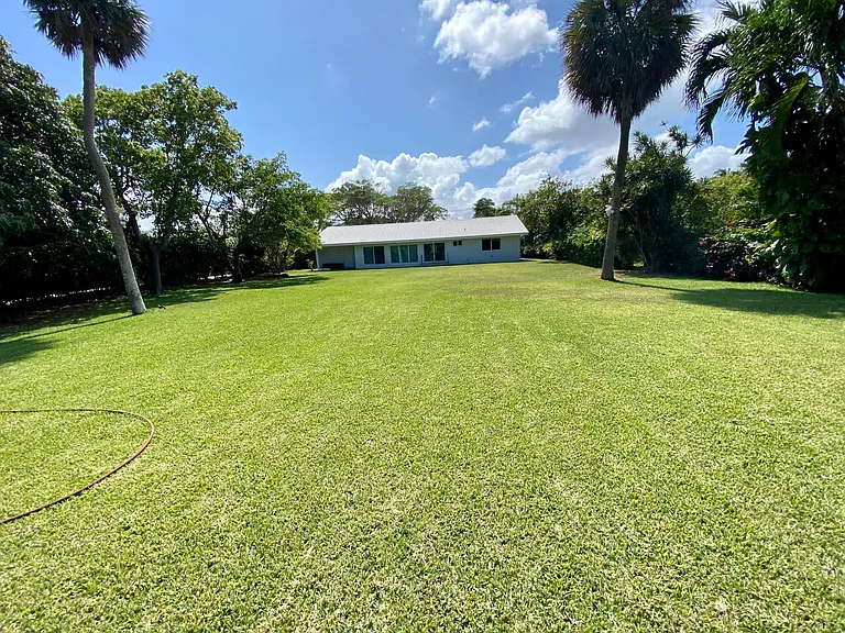 114 N Atlantic Dr — Photo 42