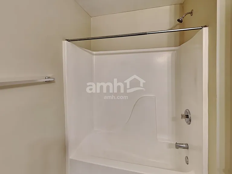 4654 Grove Ct — Photo 16