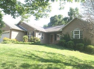 174 Winthrop Rd, Ridgeway, VA 24148