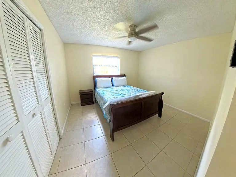 13484 Jonquil Ct — Photo 32