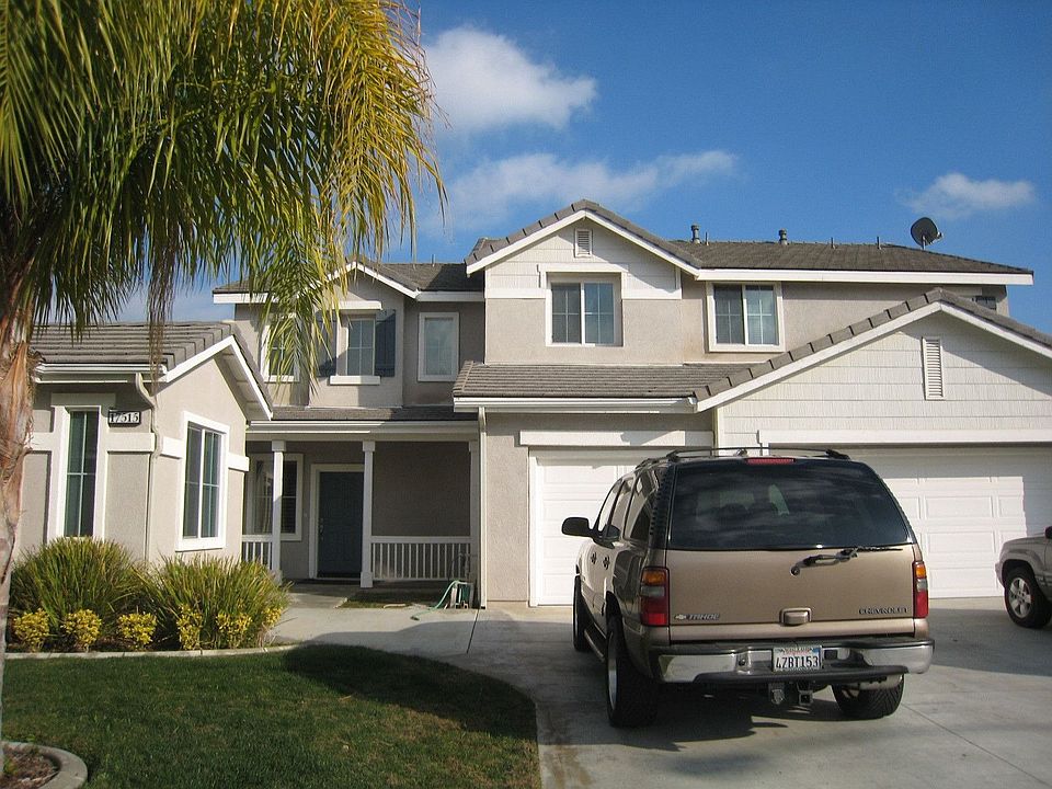 COMPLIMENTS OF PARK PLACE REAL ESTATE