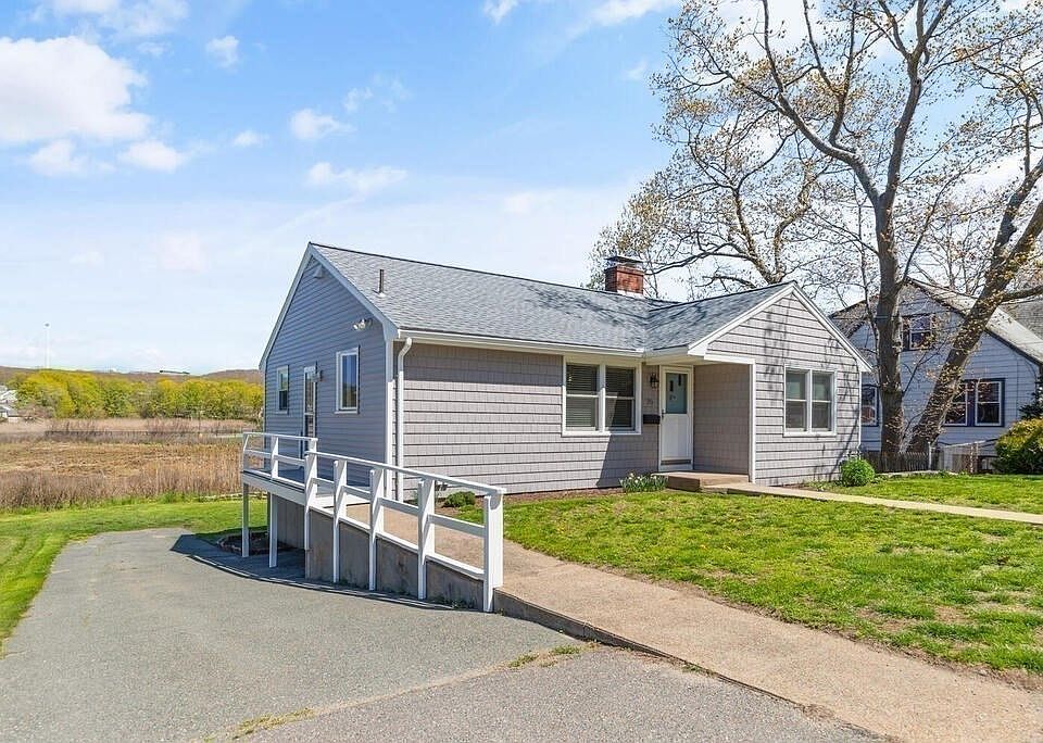 70 Bass Ave, Gloucester, MA 01930 Zillow