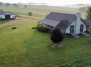 2478 W Longhollow Rd, Elizabeth, IL 61028