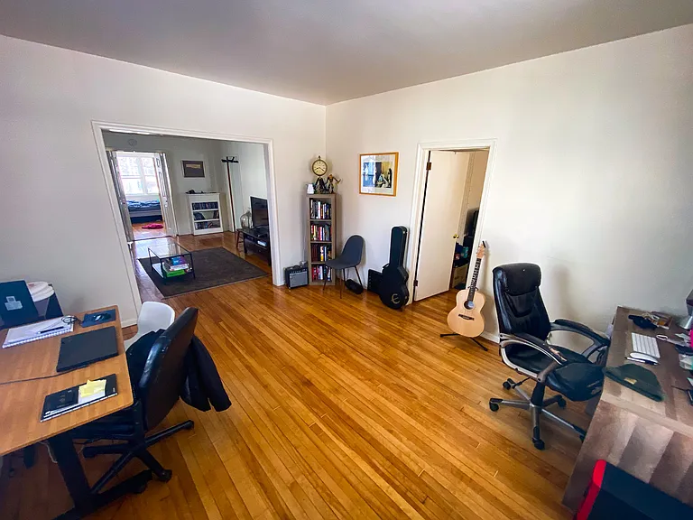 2529 Pleasant Ave #1 — Photo 10