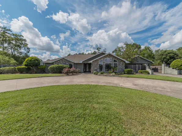 460 Lexington Dr, Vidor, TX 77662