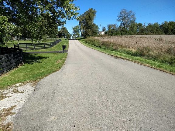 4th image of 1126 Old Seven Mile Pike