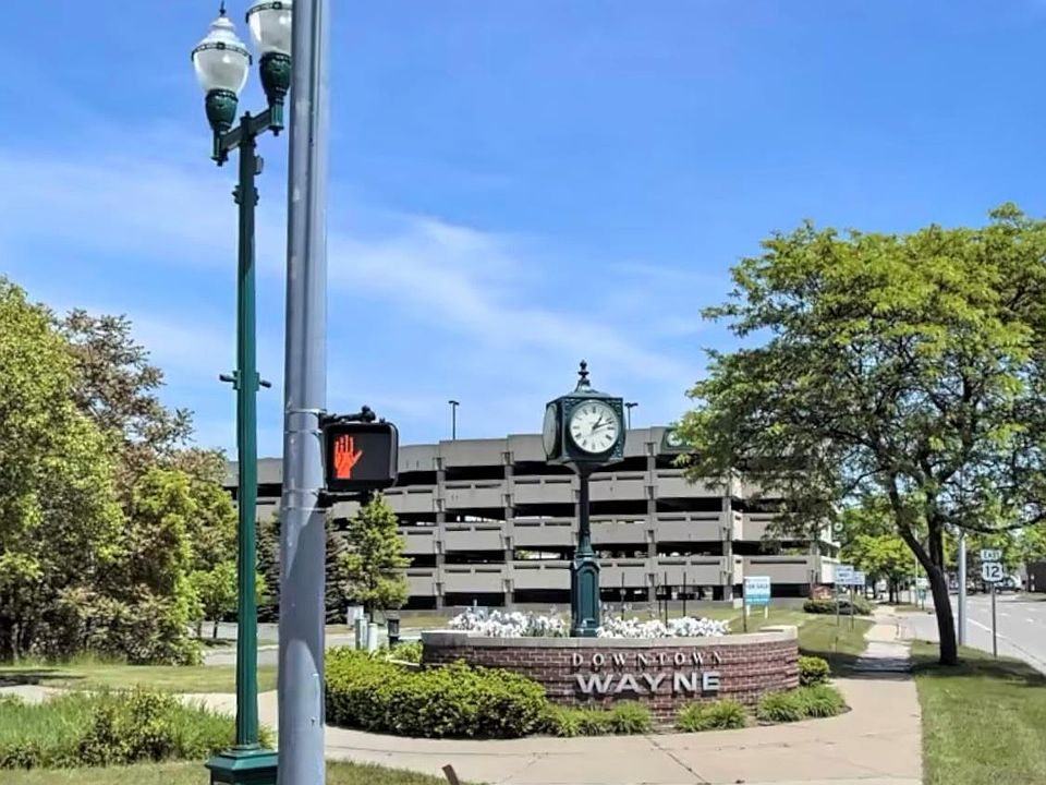 2nd image of 0 E Michigan Ave