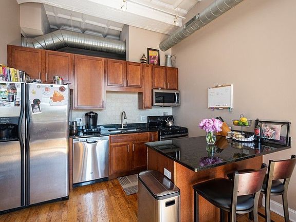 5th image of 1307 S Wabash Ave APT 612