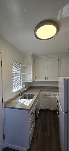 Sunset Park Apartments Photo 1