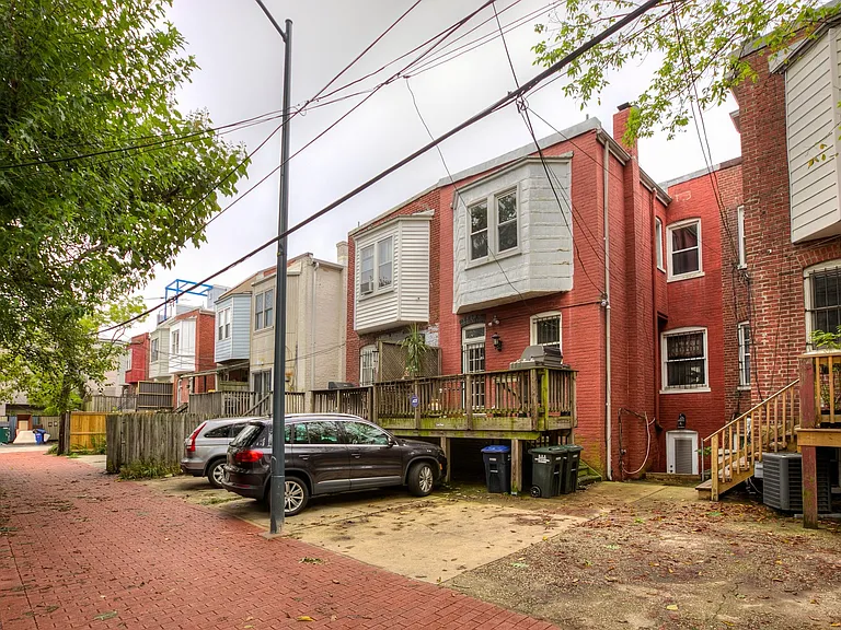 1419 Monroe St NW — Photo 23