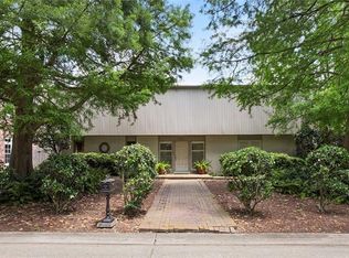 9613 Garden Oak Ln, River Ridge, LA 70123