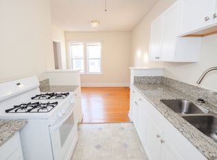 James Apartments | 2886, Minneapolis, MN 55408
