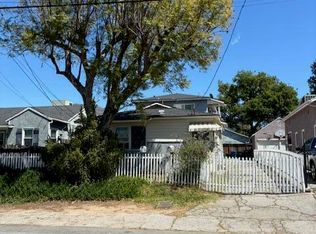 10334 Eldora Ave, Sunland, CA 91040