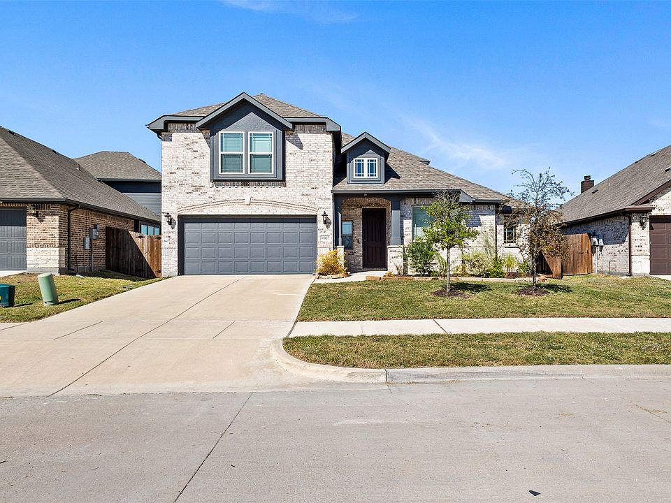 1st image of 3902 Holly Springs Ln