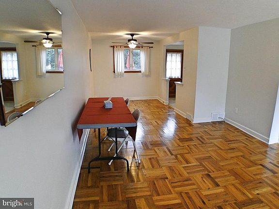 4th image of 6613 Silverwood St