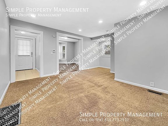 3rd image of 1039 3rd St NW