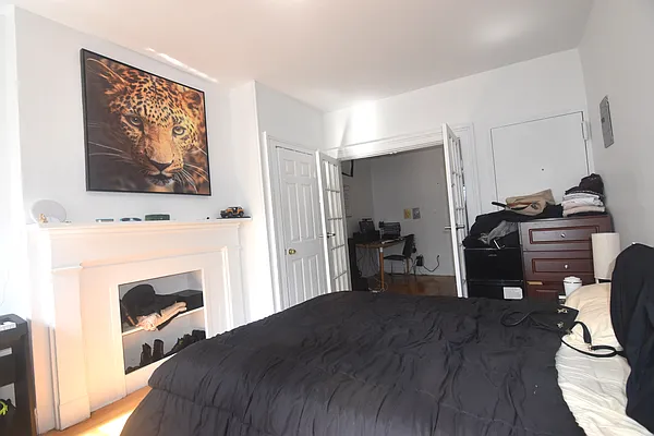 Rented by The Agency | media 22