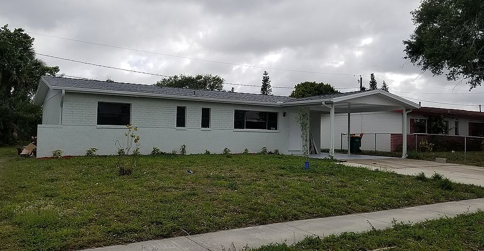 1st image of 911 Cedar Dr