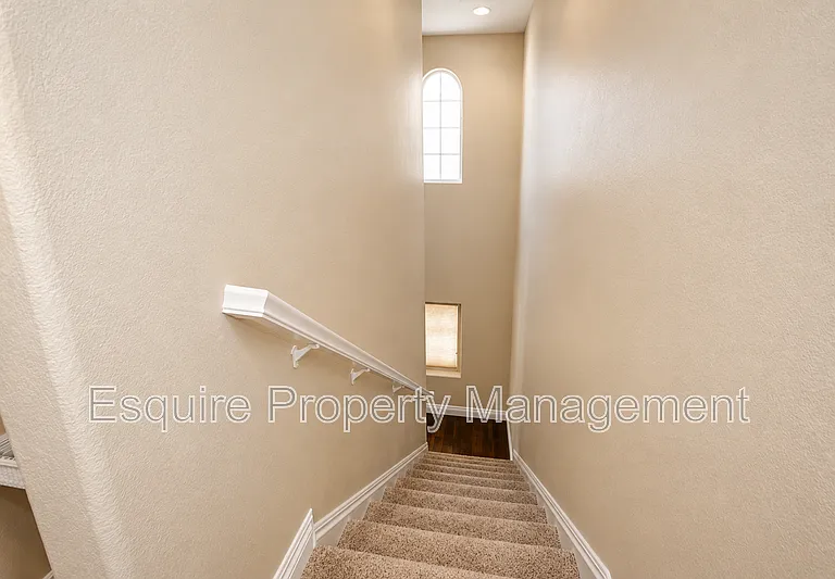 2337 Chapel Dr #9 — Photo 21