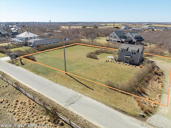 2nd image of 100 Baxter Rd