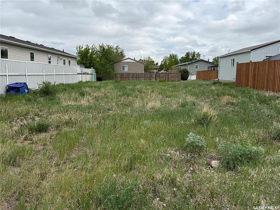 1st image of 349 10th AVENUE SE