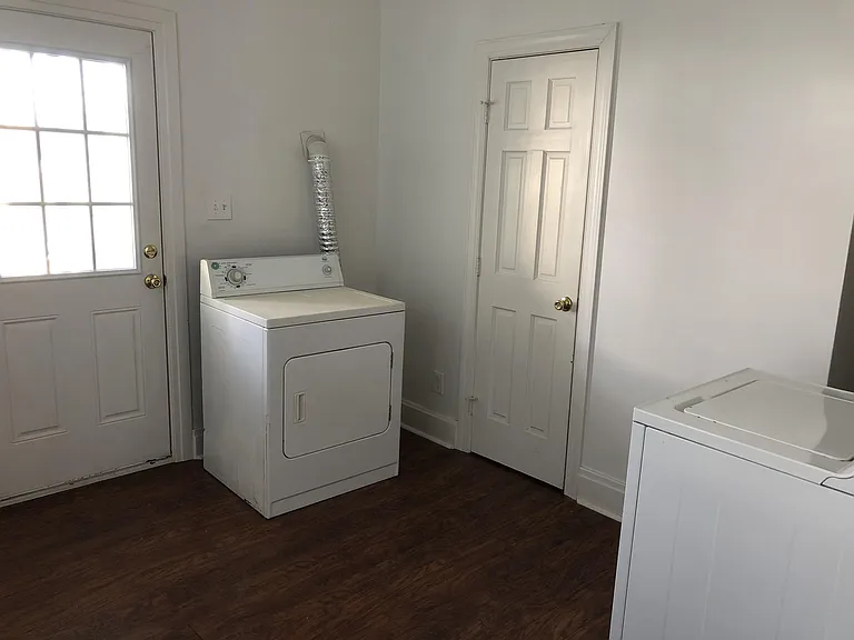 223 Cocoa Ave — Photo 11