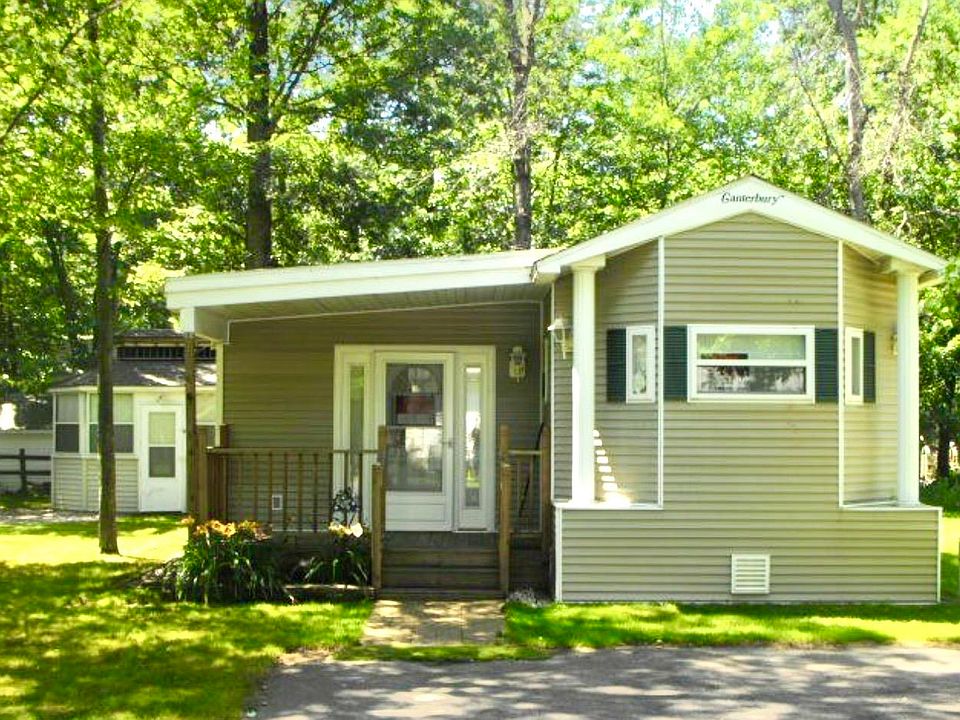 1st image of 162 Sugar Maple Cir