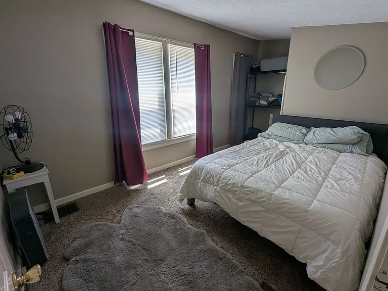 3008 Oak St #1 — Photo 5