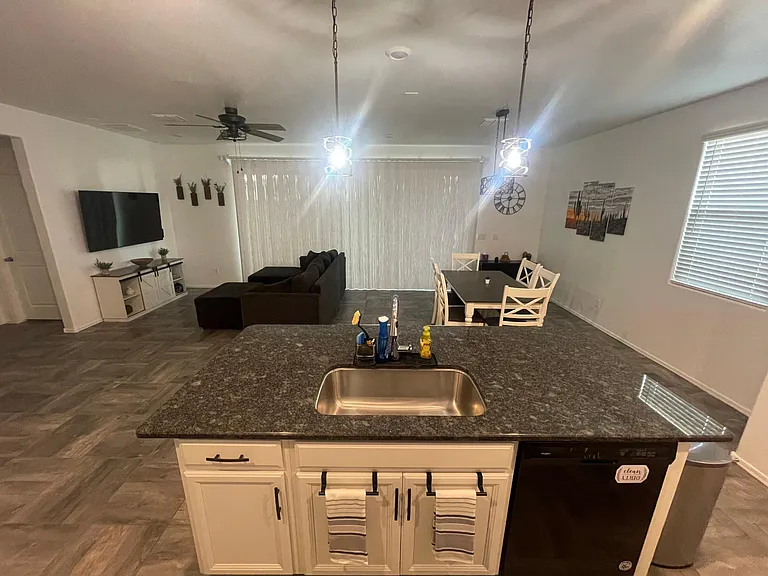 16592 W Jenan Dr — Photo 18