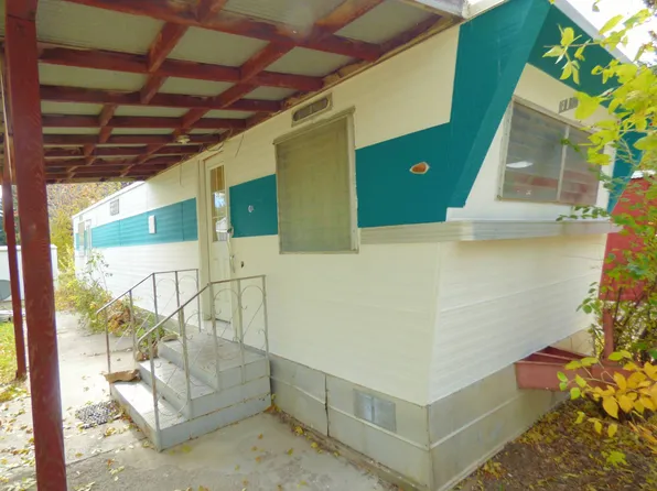 802 N 17th Ave Trailer 35, Bozeman, MT 59715