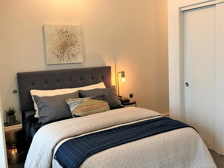 Micro-unit Studio
