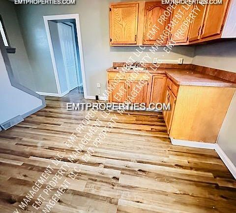 4th image of 3525 Omaha Ave