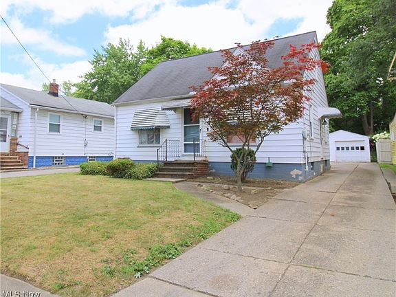 2nd image of 61 Berwyn Dr