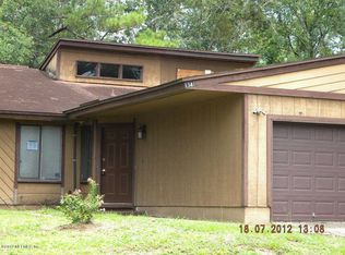 1341 W Ellis Trace Dr, Jacksonville, FL 32205