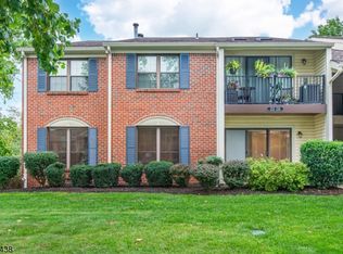 213 English Pl #213, Basking Ridge, NJ 07920