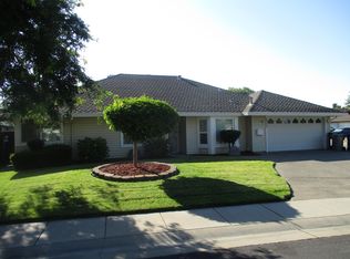 6755 S Land Park Dr, Sacramento, CA 95831