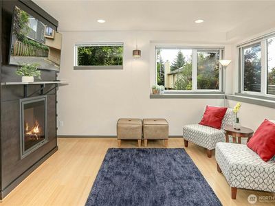 1119 N 85th Street #A, Seattle, WA, 98103