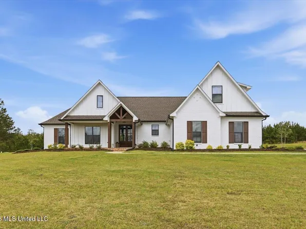 361 Stump Ridge Rd, Brandon, MS 39047