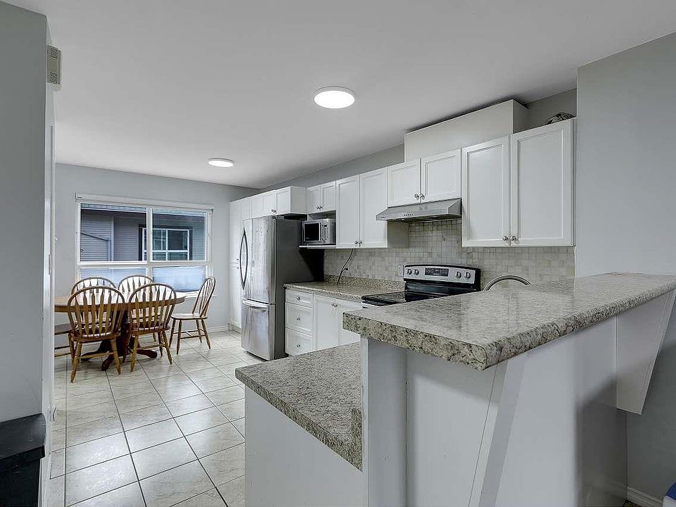 1st image of 12730 66th Ave #2