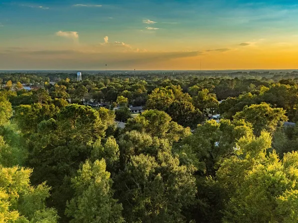 235 Ellis Dr, Waskom, TX 75692