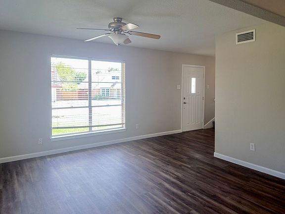 4th image of 5106 Hughes Dr