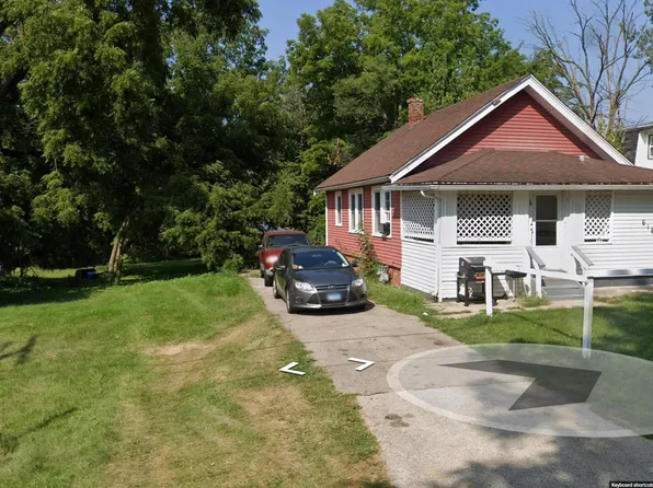 616 N Greenview Ave, Rockford, IL 61101