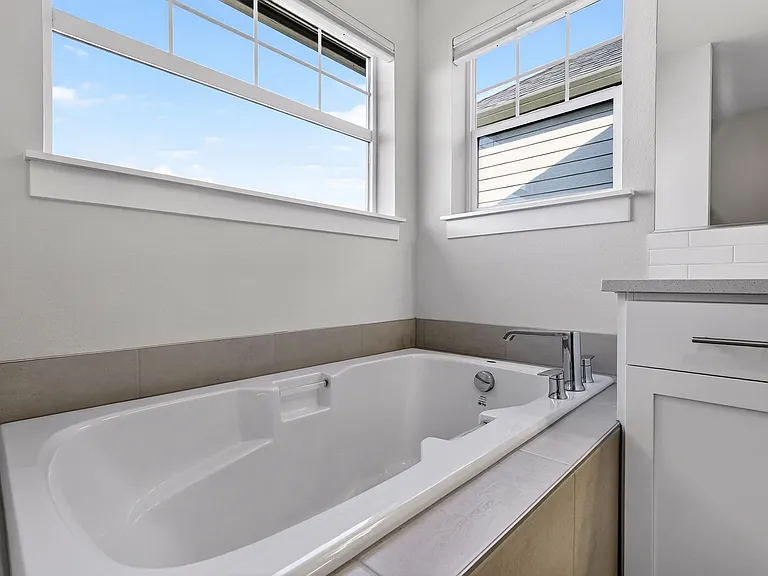 12705 SW Pyramid Ter — Photo 10