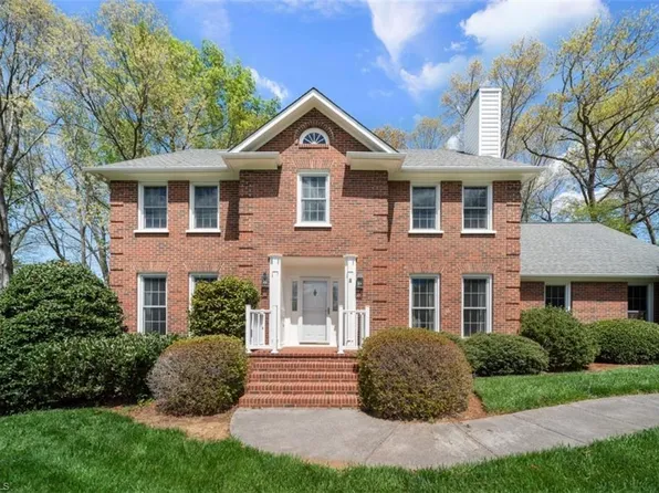 248 Heatherton Way, Winston Salem, NC 27104