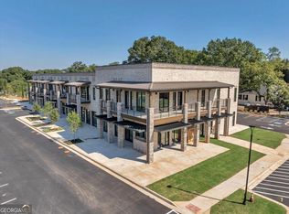 1009 Northside Dr #211, Perry, GA 31069