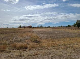 612 E Clarion Dr, Pueblo, CO 81007