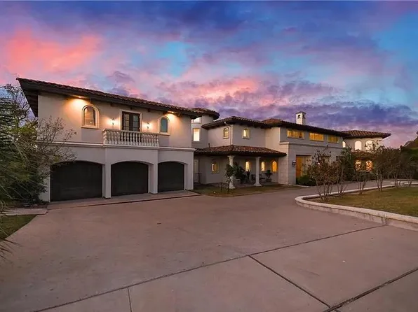 2204 Canonero Dr, Austin, TX 78746